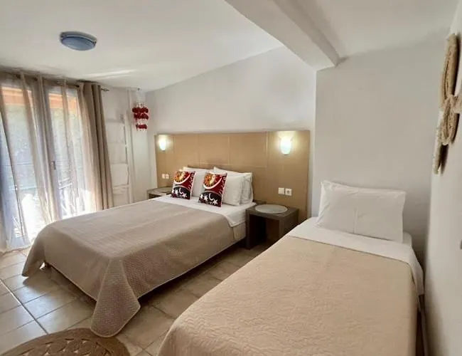 Bonsai 스키아토스 타운