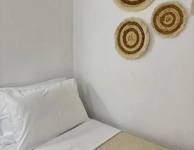 Bonsai 3* Skiathos Town